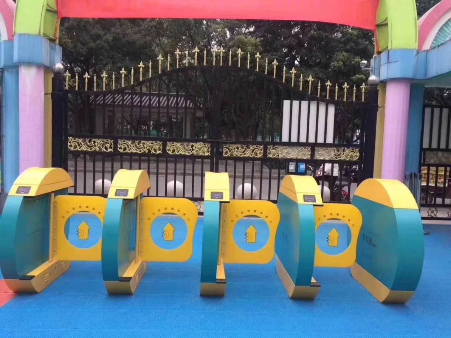 卡通擺閘（藍色）